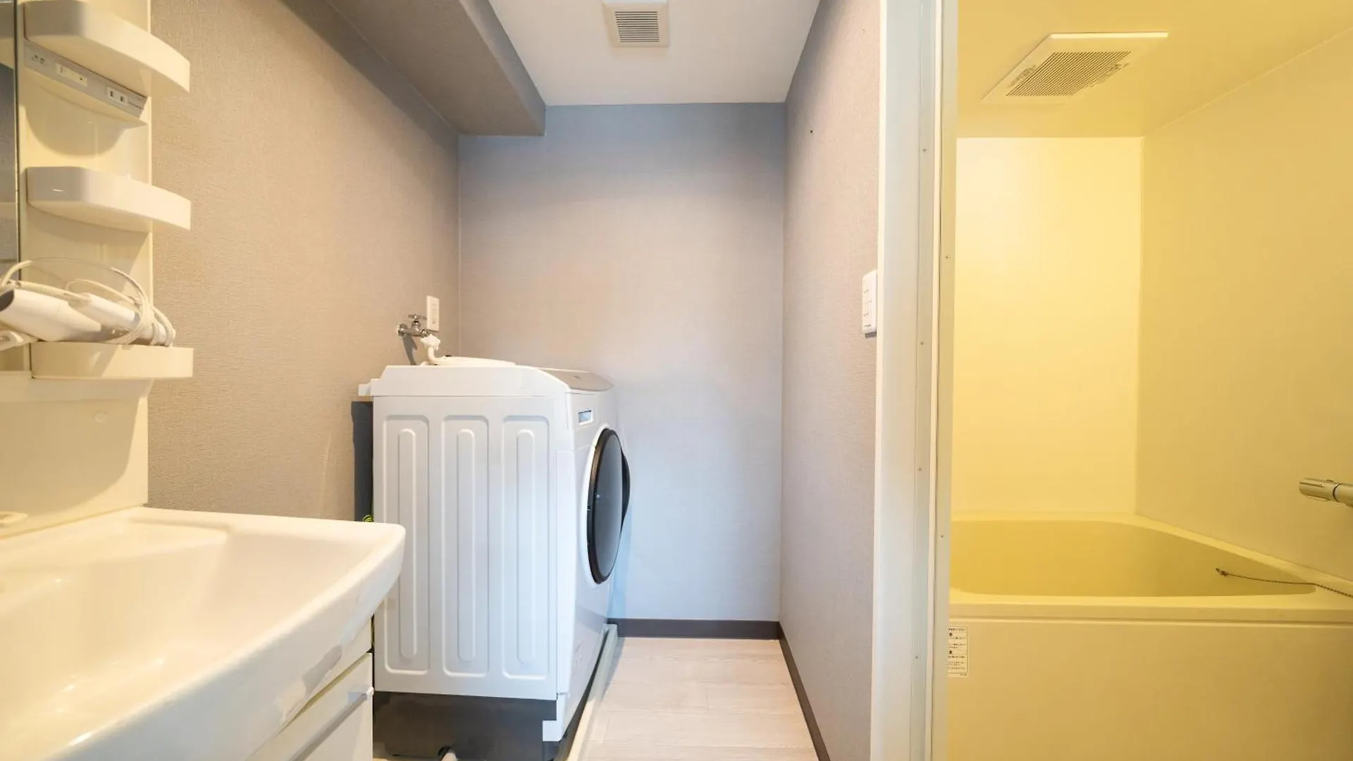 G新宿最中心 两室一厅 新宿三丁目车站4分 2 Rooms Shinjuku Center 4 Mins To St Max 7P 直达新宿 涉谷 表参道 池袋 上野 代代木 银座 原宿 Tokyo Japan